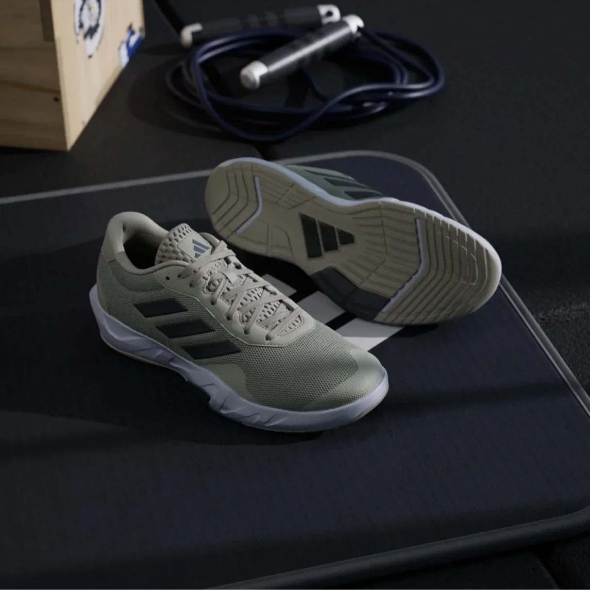 ADIDAS AMPLIMOVE TRAINER SHOES - SILPEB - Image 2