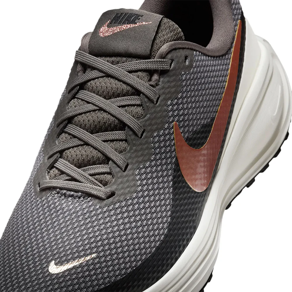W NIKE REVOLUTION 8 - MEDASHMT - Image 7